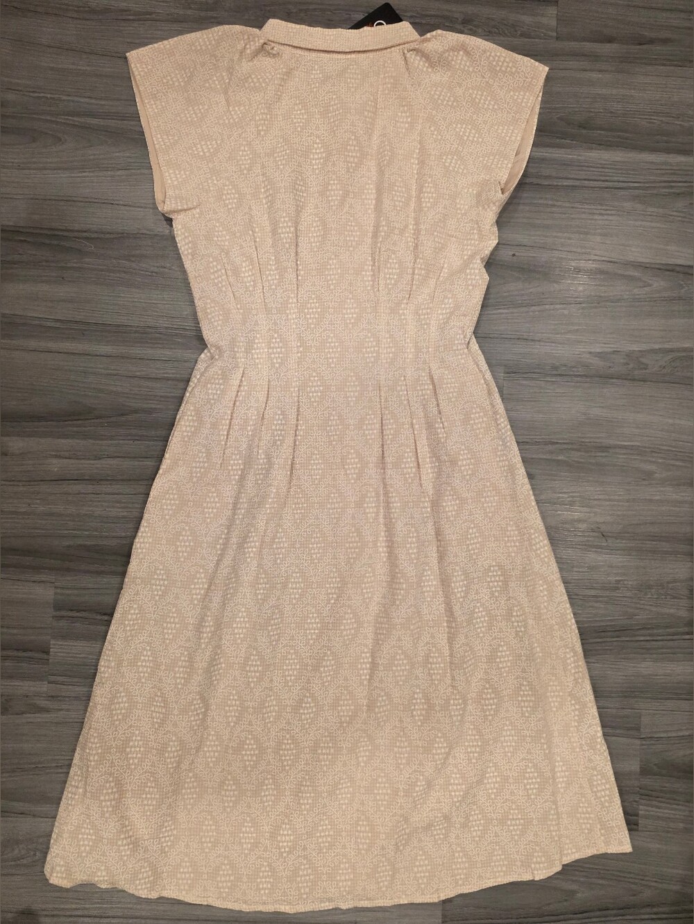 Gigio USA Eyelet Collared Beige Midi Dress NWT - Picture 10 of 13